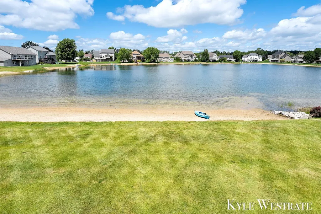 8907 Mica Drive Zeeland Charter Township MI 49464