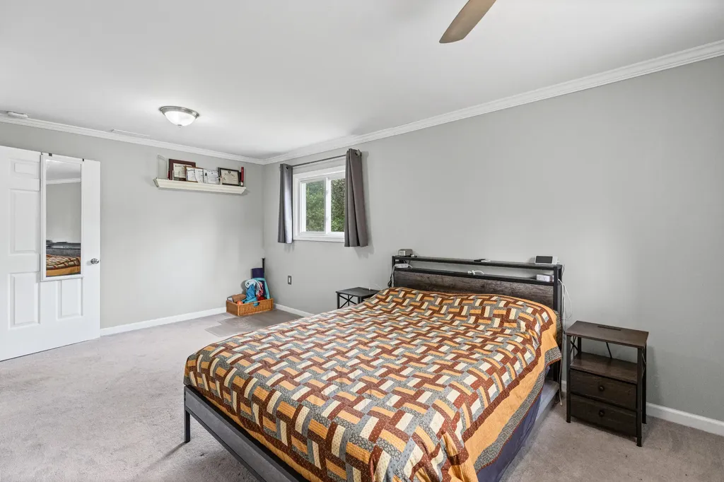 5345 Clinton River Drive Waterford Charter Township MI 48327