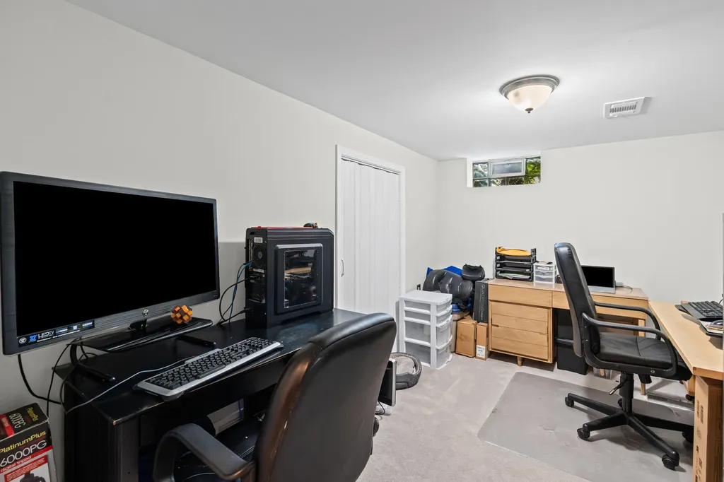 5345 Clinton River Drive Waterford Charter Township MI 48327