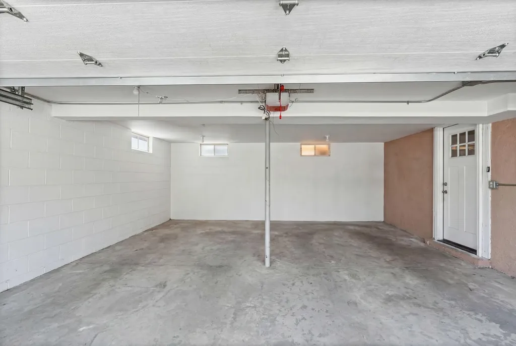 5345 Clinton River Drive Waterford Charter Township MI 48327