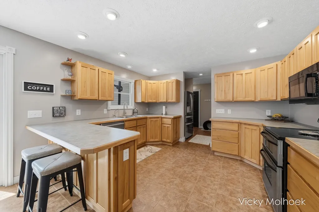 817 Pheasant Ridge Drive Baltimore Township MI 49058