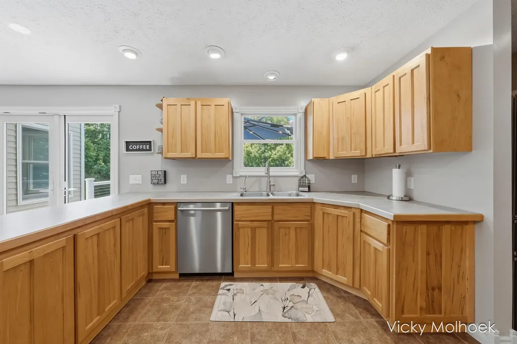 817 Pheasant Ridge Drive Baltimore Township MI 49058