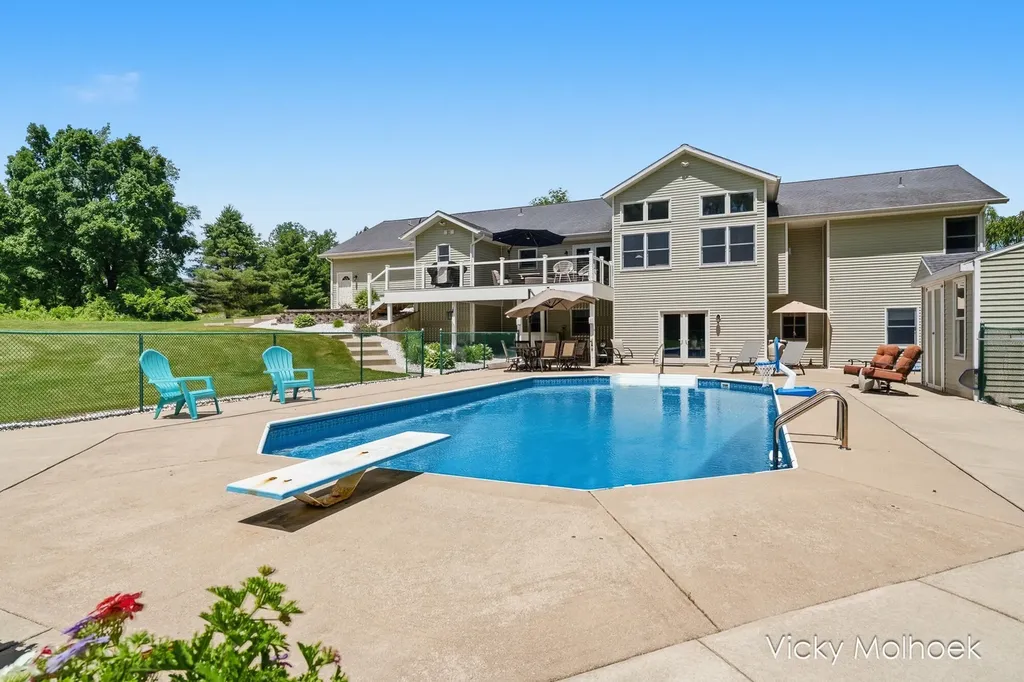 817 Pheasant Ridge Drive Baltimore Township MI 49058