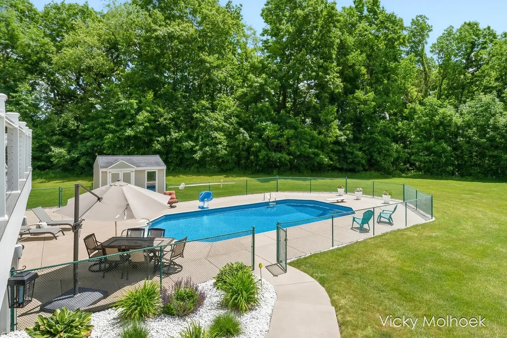 817 Pheasant Ridge Drive Baltimore Township MI 49058