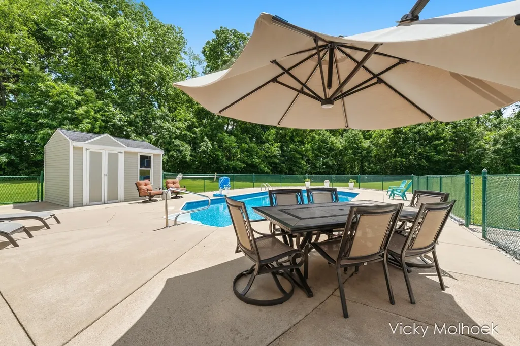817 Pheasant Ridge Drive Baltimore Township MI 49058