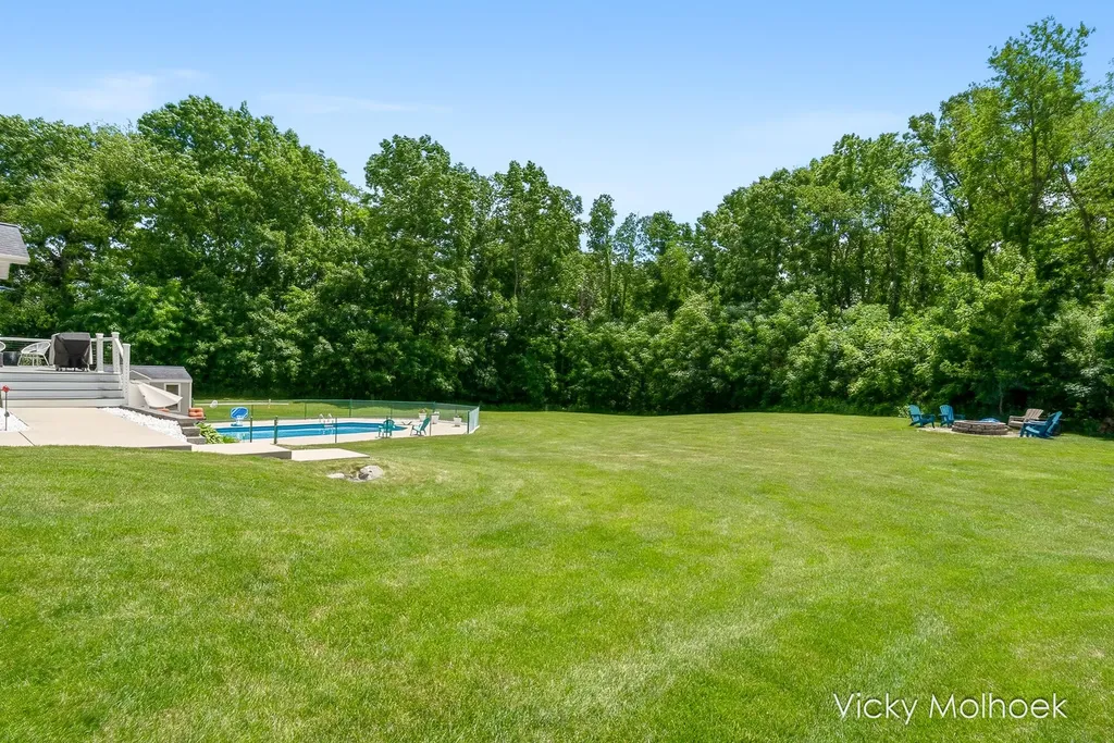 817 Pheasant Ridge Drive Baltimore Township MI 49058