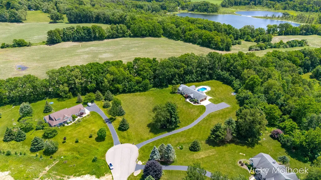 817 Pheasant Ridge Drive Baltimore Township MI 49058