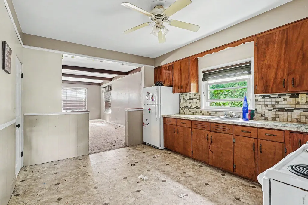 5058 Hess Road Buena Vista Charter Township MI 48601