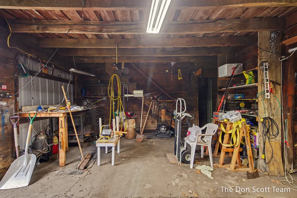 12402 Crockery Creek Drive Ravenna Village MI 49451