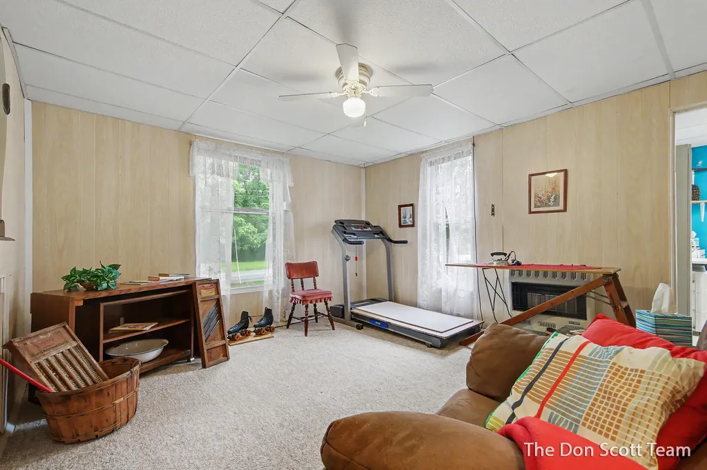 12402 Crockery Creek Drive Ravenna Village MI 49451