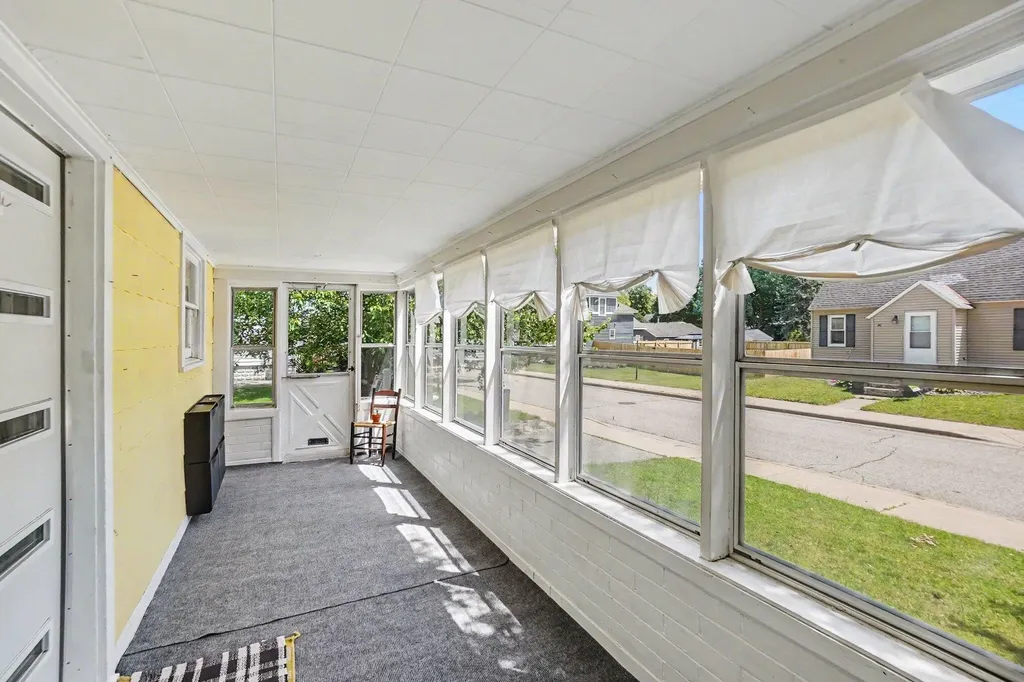 37 W Garfield Avenue Zeeland City MI 49464