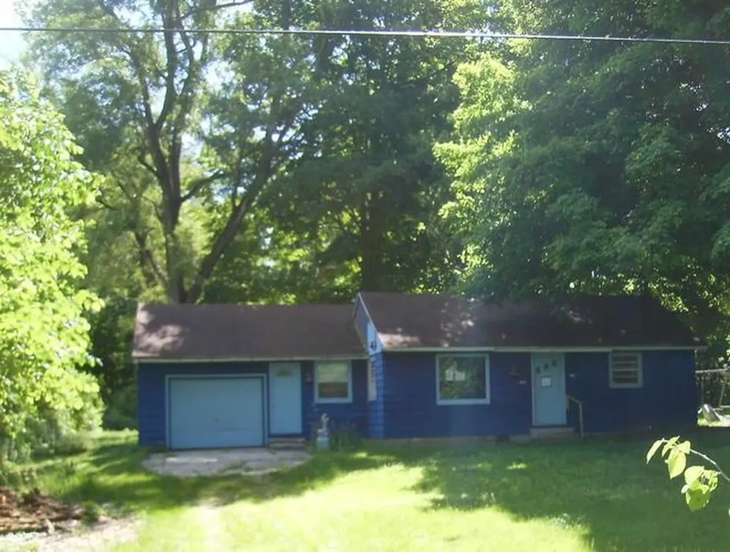 1989 Campground Road Hastings Charter Township MI 49058