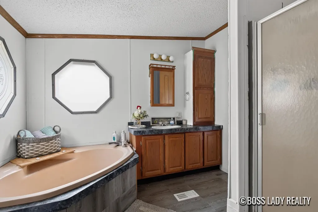 4206 Nancy Lane Kalamazoo City MI 49006