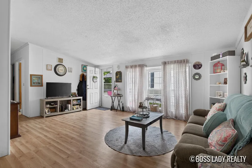 4206 Nancy Lane Kalamazoo City MI 49006