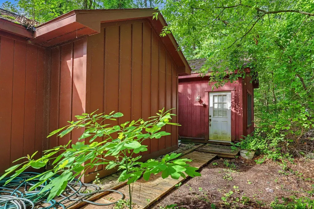 8735 Glen Nevis Road NE Ada Township MI 49301