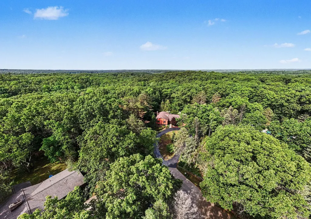 8735 Glen Nevis Road NE Ada Township MI 49301
