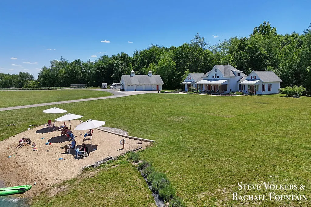 464 Stanton Farms Drive Leighton Township MI 49316