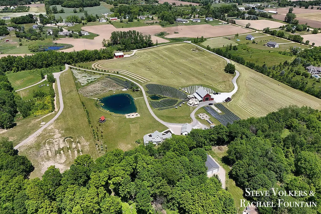 464 Stanton Farms Drive Leighton Township MI 49316