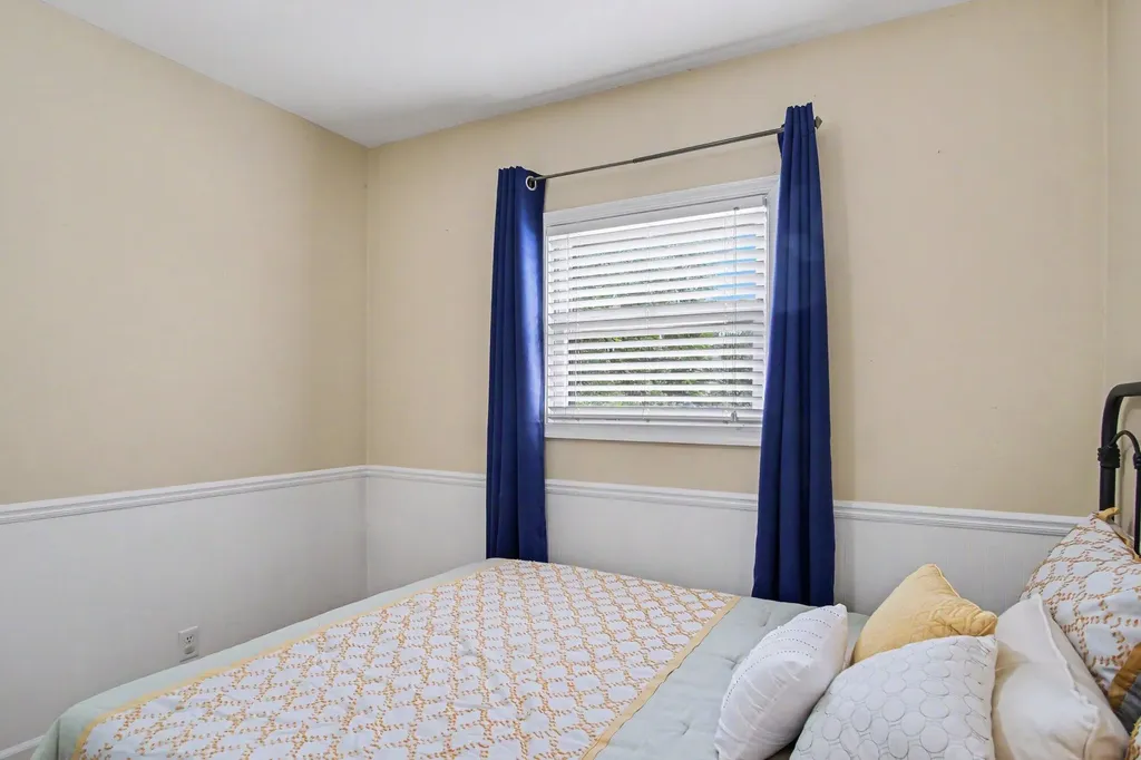 1100 Breton Road SE East Grand Rapids City MI 49506