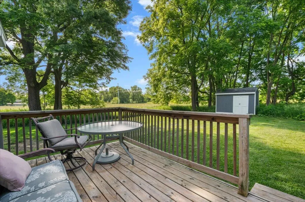 5438 Ionia Road Orange Township MI 48875