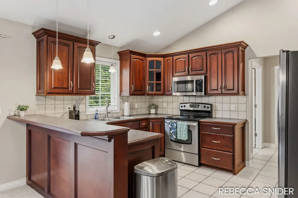 7374 Andy Court Georgetown Charter Township MI 49426