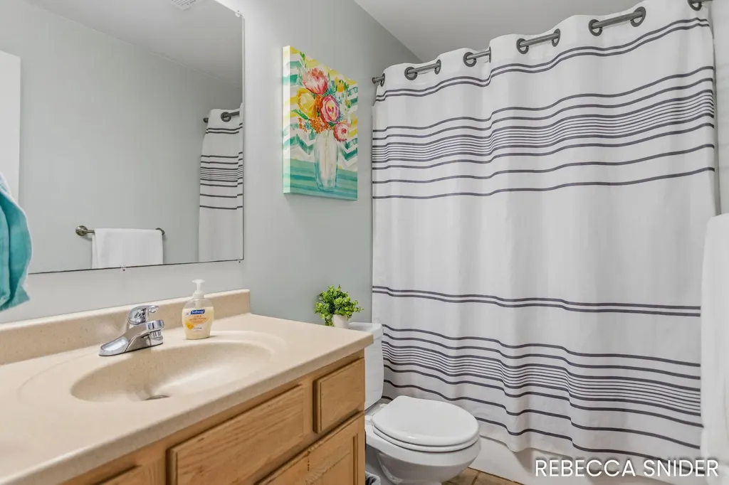 7374 Andy Court Georgetown Charter Township MI 49426