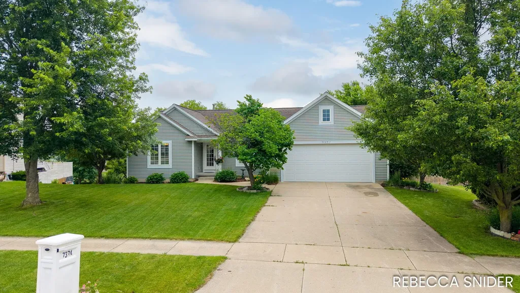7374 Andy Court Georgetown Charter Township MI 49426