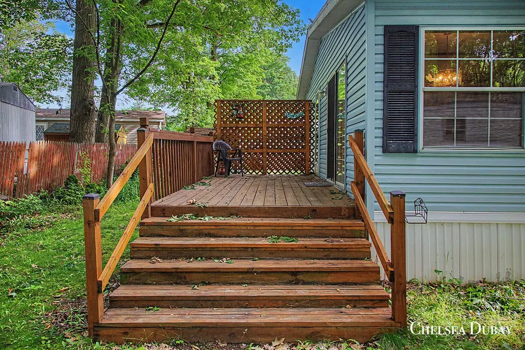 630 Schultz Street NW Sparta Township MI 49345