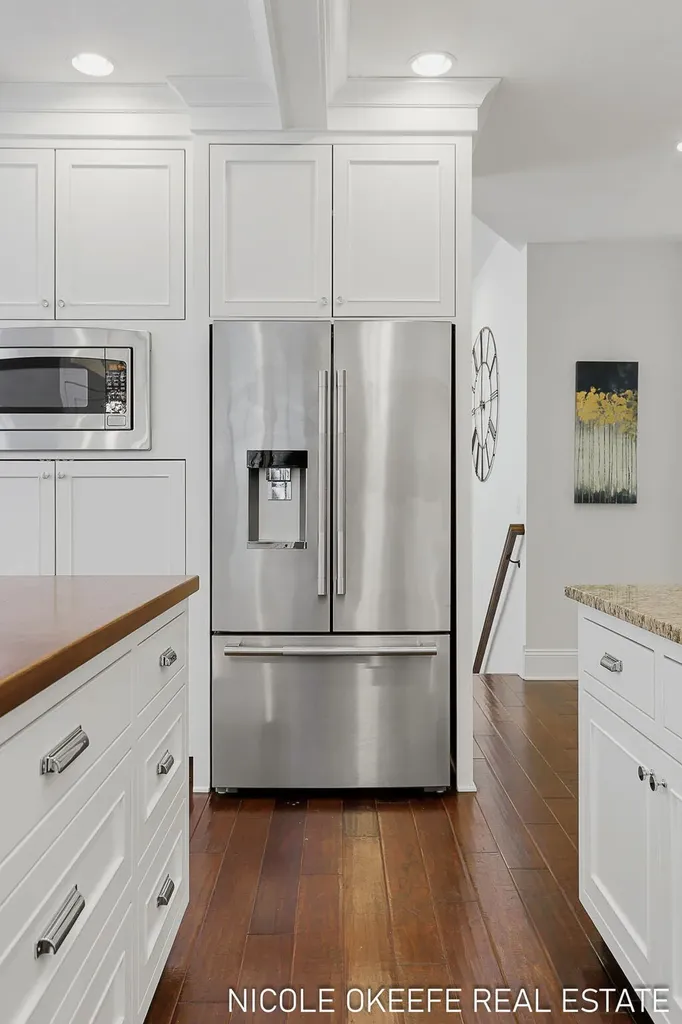 566 Stonehenge Drive SW Georgetown Charter Township MI 49418