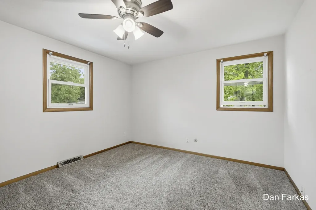 4380 Knickerbocker Court SW Wyoming City MI 49519