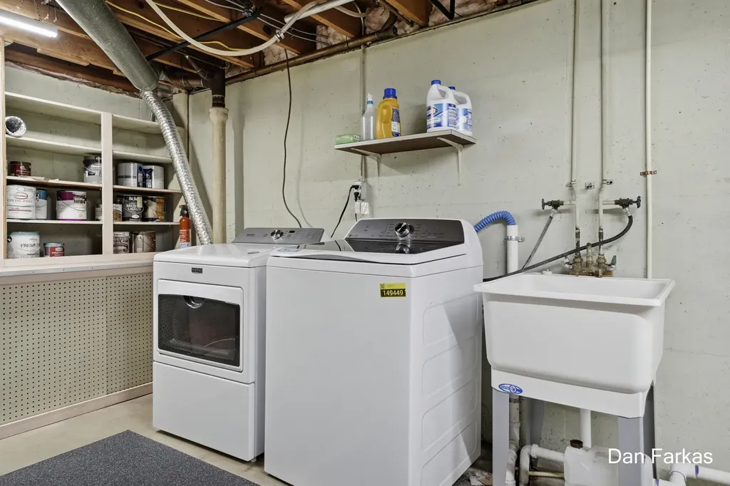 4380 Knickerbocker Court SW Wyoming City MI 49519