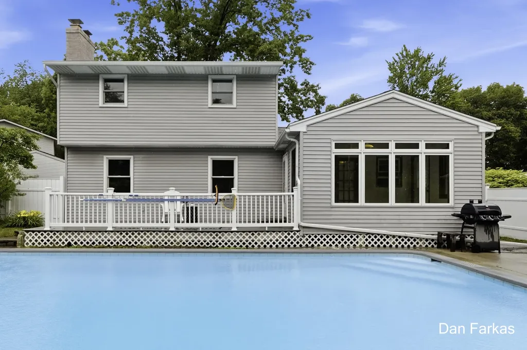 4380 Knickerbocker Court SW Wyoming City MI 49519
