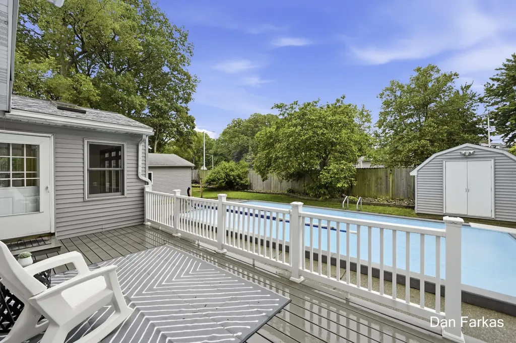 4380 Knickerbocker Court SW Wyoming City MI 49519