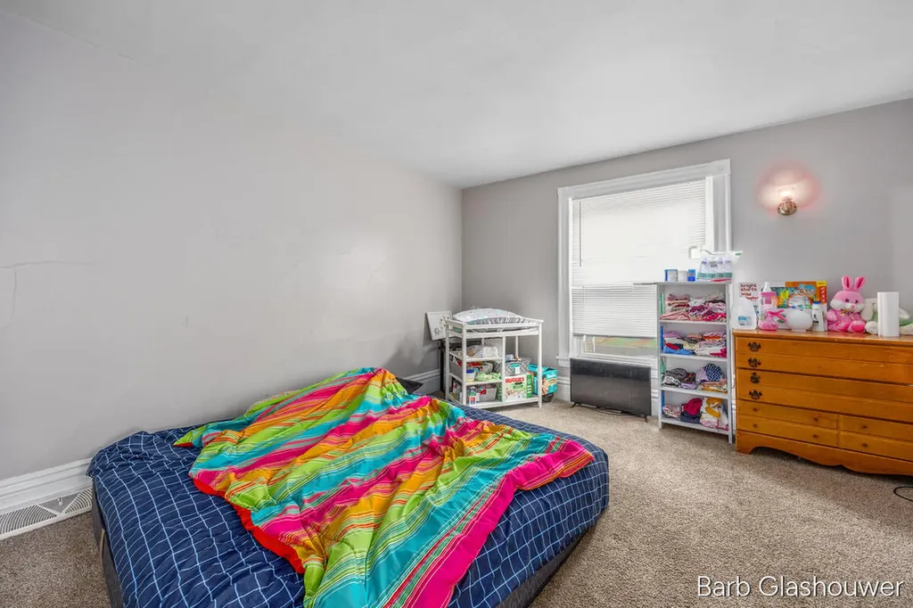 1559 Forrest Avenue NE Grand Rapids City MI 49505
