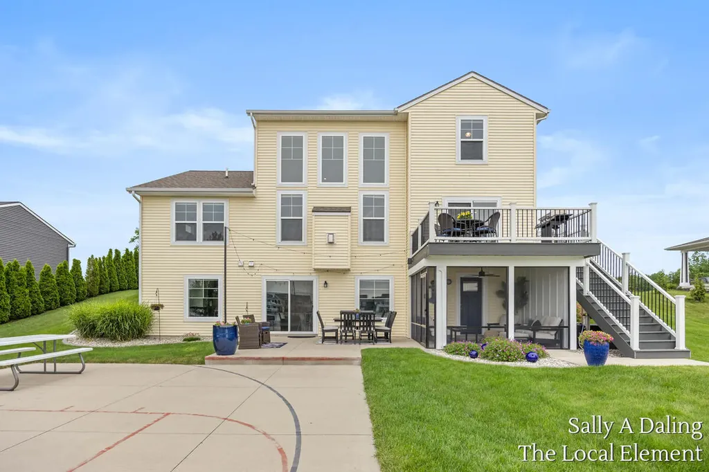 11520 84th Avenue Allendale Charter Township MI 49401