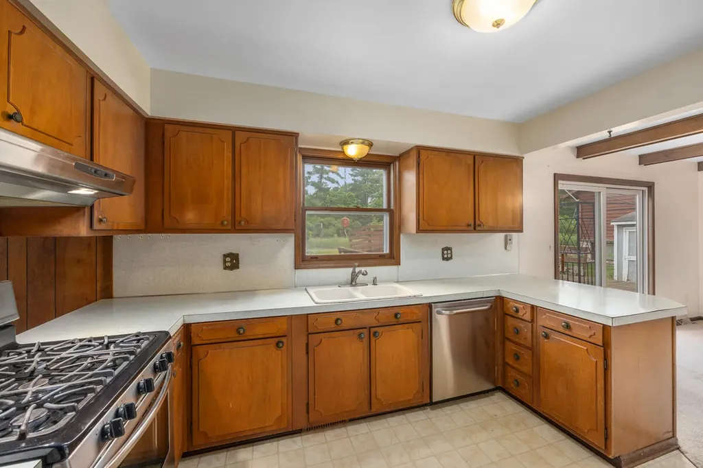 1365 Marwood Drive SE Kentwood City MI 49508