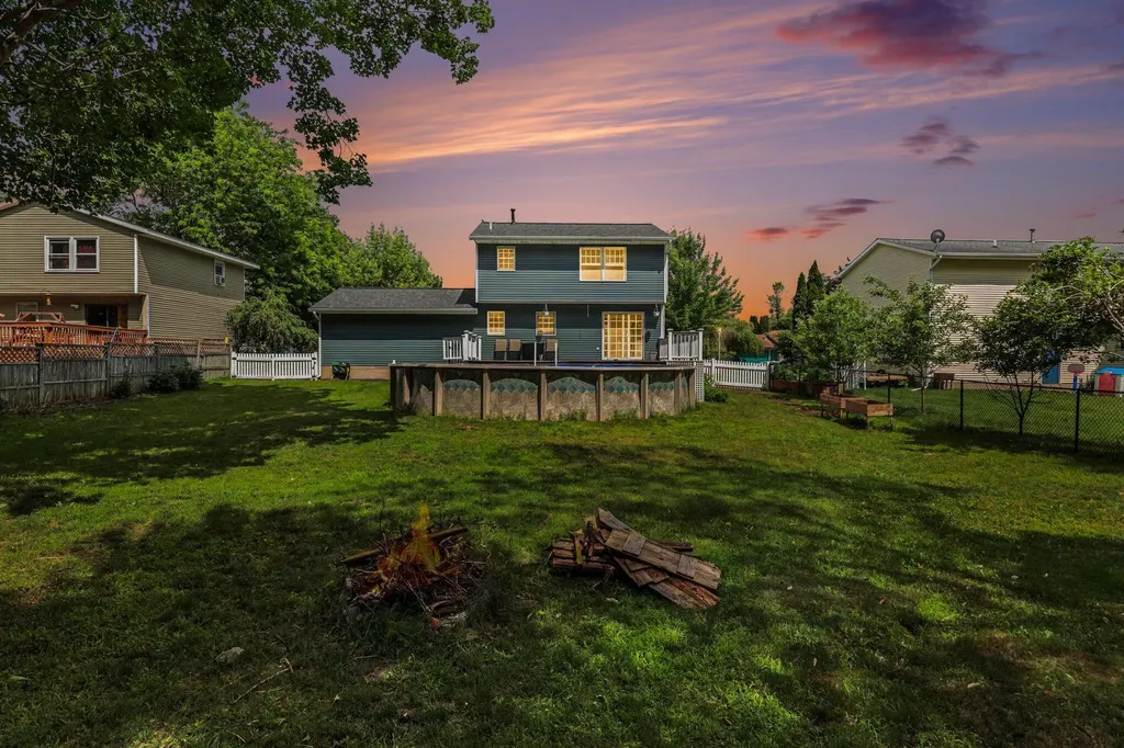 579 Venna Place Coopersville City MI 49404