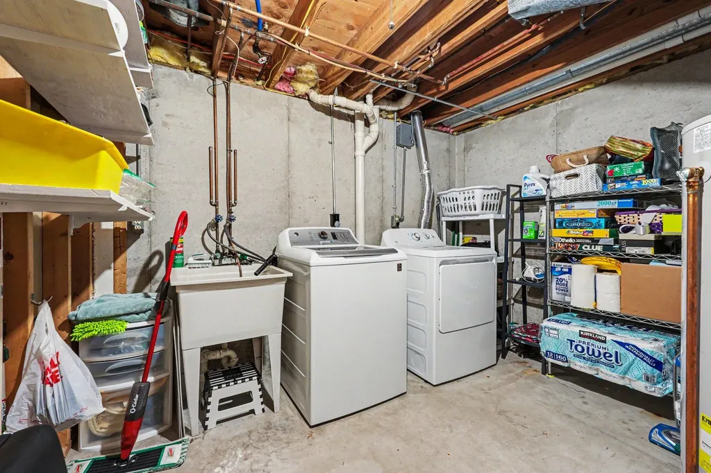 579 Venna Place Coopersville City MI 49404