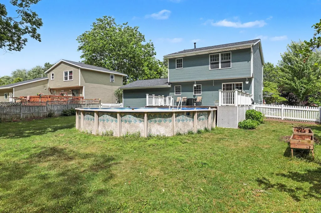 579 Venna Place Coopersville City MI 49404