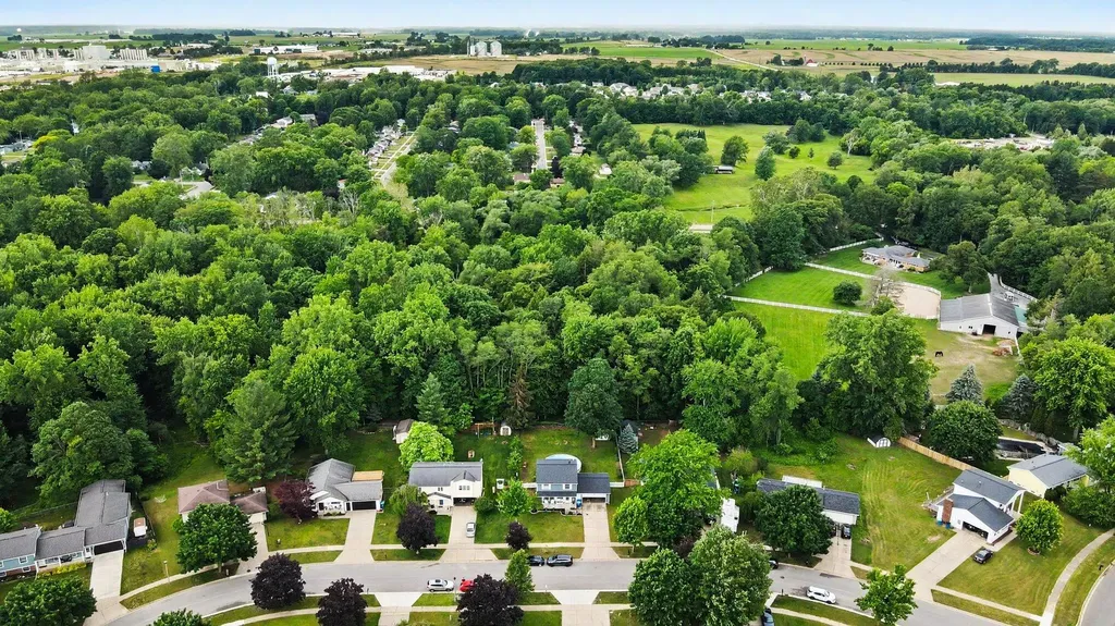 579 Venna Place Coopersville City MI 49404