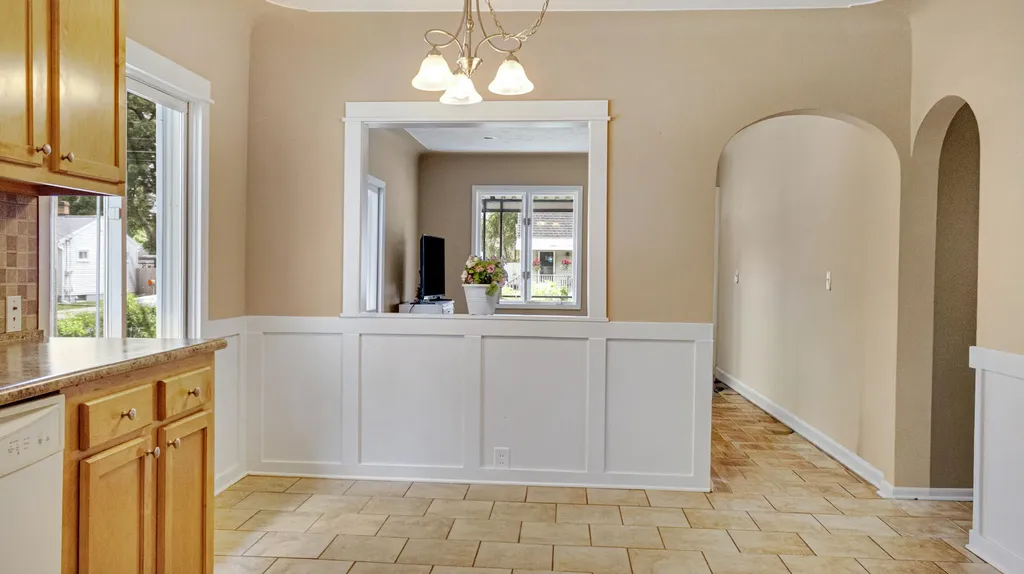319 Holly Street SW Wyoming City MI 49548