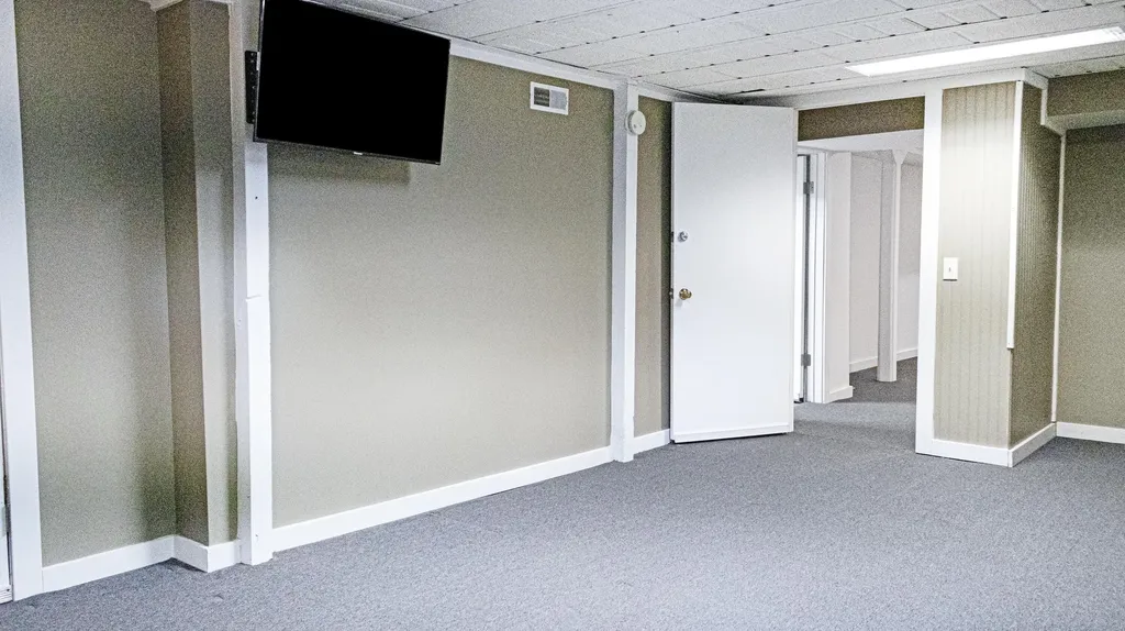 319 Holly Street SW Wyoming City MI 49548