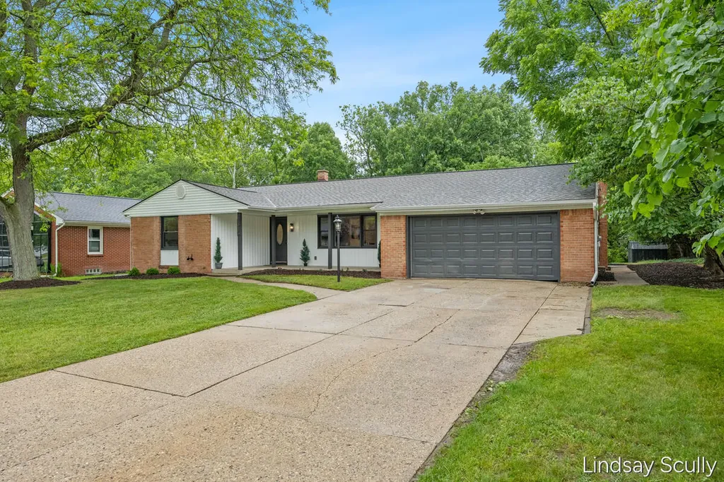 1955 Millbank Street SE Grand Rapids City MI 49508