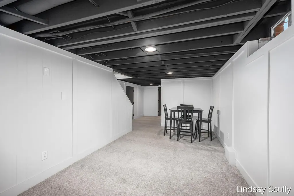 1955 Millbank Street SE Grand Rapids City MI 49508