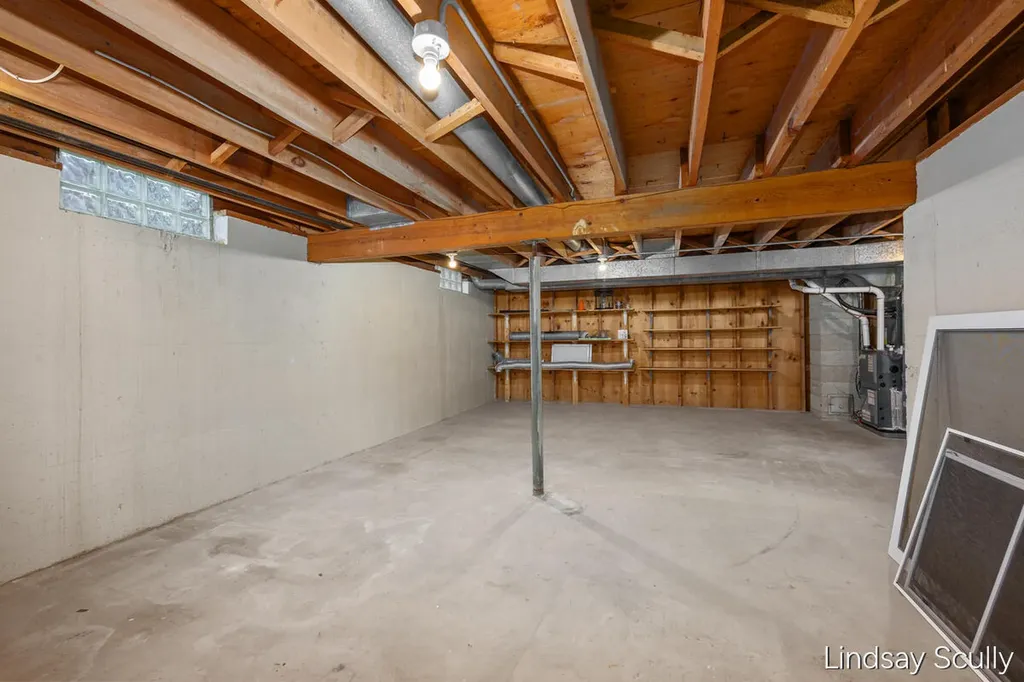 1955 Millbank Street SE Grand Rapids City MI 49508