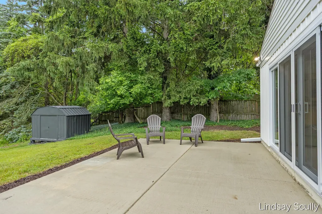 1955 Millbank Street SE Grand Rapids City MI 49508