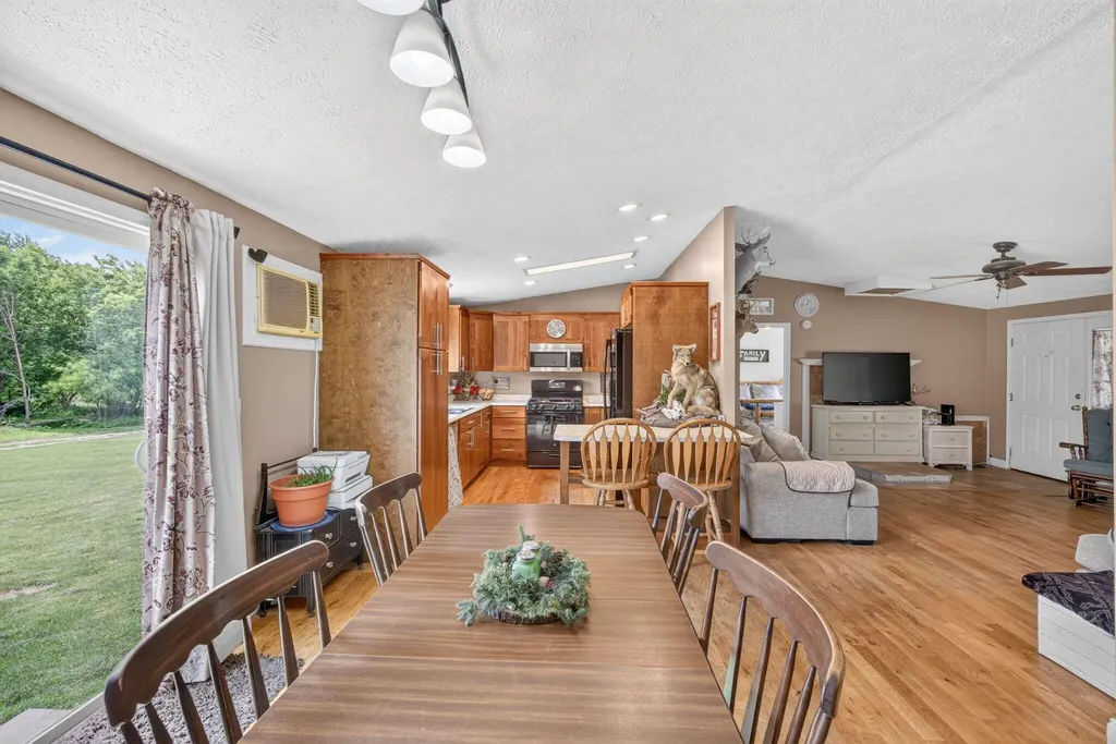 5110 N Cedar Lake Road NE Day Township MI 48829