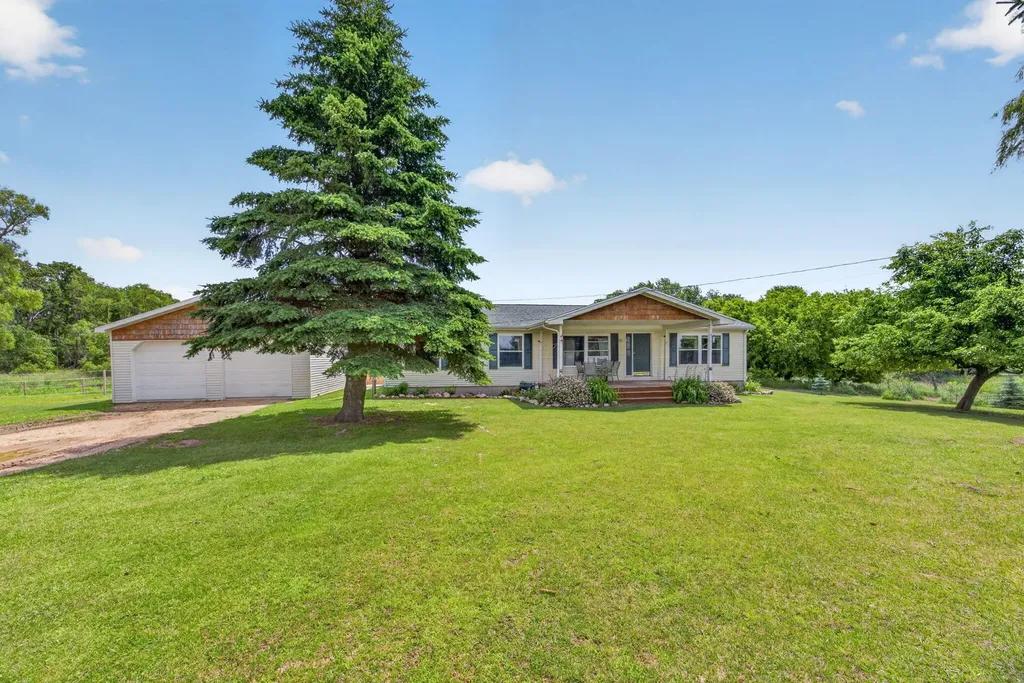 5110 N Cedar Lake Road NE Day Township MI 48829