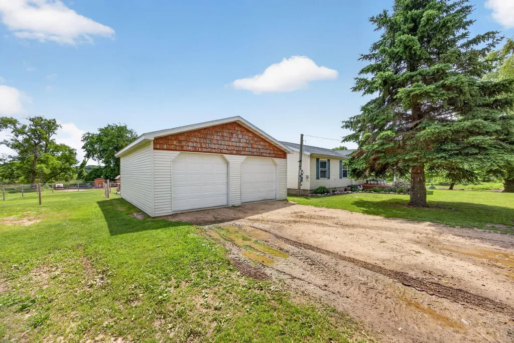 5110 N Cedar Lake Road NE Day Township MI 48829