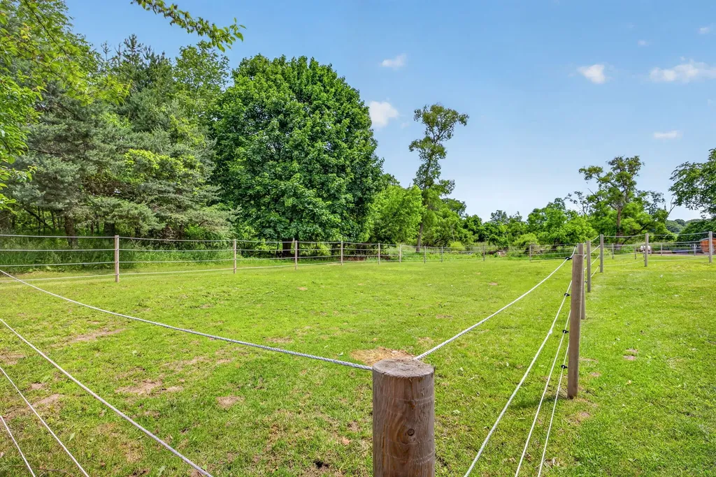 5110 N Cedar Lake Road NE Day Township MI 48829